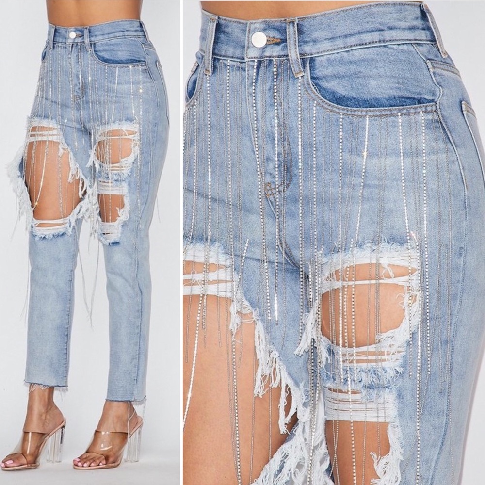 ✨ALL APPAREL $10✨Rhinestone Distressed Denim Jeans